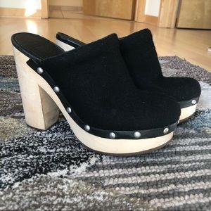 Woolrich “Journalist” Black Wool Platform Clogs